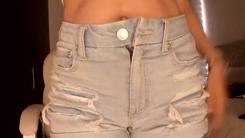 angelalovers online show from December 27, 4:10 pm