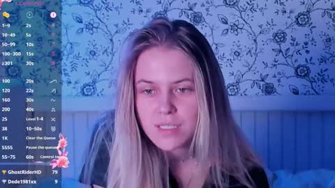 Darsi Anty online show from February 18, 3:45 pm