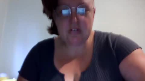 Angel online show from February 2, 7:49 am