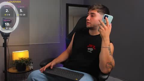 angelbell19 online show from November 11, 1:19 am