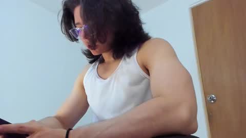 Snapshot of angelbennet_ chatting on February 26, 3:03 am Angel Bennet online show from February 26, 3:03 am