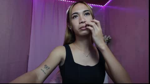 Angel online show from October 22, 7:26 pm