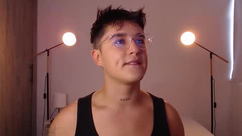 Angel online show from February 9, 7:05 pm