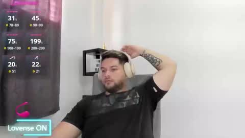 angel online show from March 30, 3:56 pm