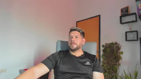 angel online show from October 6, 3:30 pm