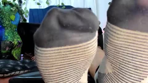 angeldamianart online show from December 15, 8:27 pm