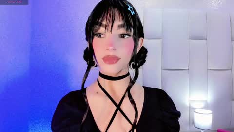 angeles_bust online show from June 6, 9:09 pm