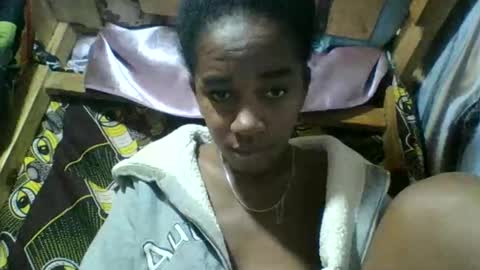 Angelettee online show from June 9, 4:23 am