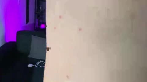 angelfrancooo online show from November 1, 12:44 am