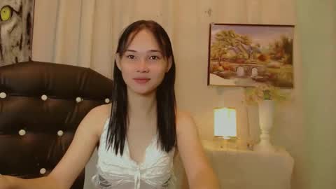 angelic_kristinex online show from February 24, 3:12 am