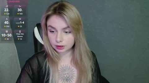 angelicablanch online show from October 12, 10:00 pm