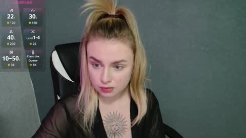 angelicablanch online show from October 11, 9:51 pm