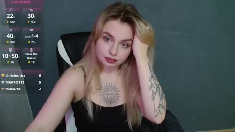 angelicablanch online show from October 28, 11:28 pm