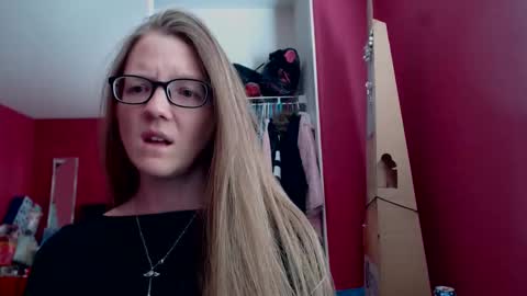 AngelicAngel online show from November 5, 8:55 pm