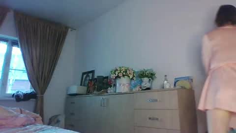 angelicfenix online show from April 12, 3:38 pm