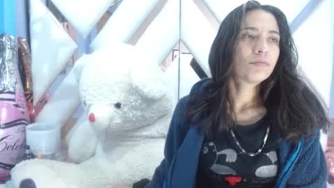    ANGELINA    online show from November 7, 2:08 pm