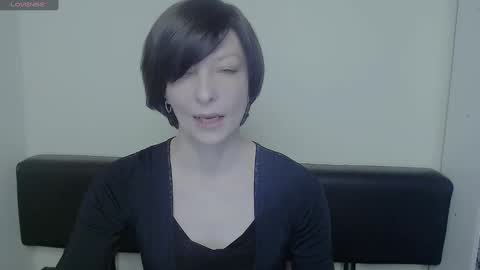 Snapshot of angelinalov_ chatting on February 21, 7:34 am Angelina online show from February 21, 7:34 am