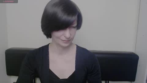 Snapshot of angelinalov_ chatting on February 20, 7:55 am Angelina online show from February 20, 7:55 am