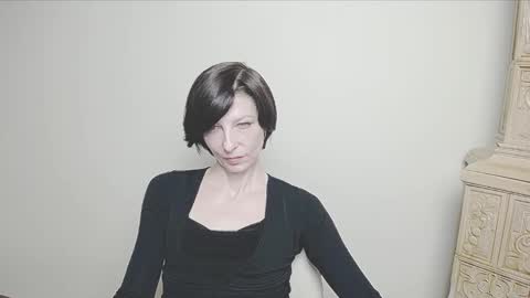 Snapshot of angelinalov_ chatting on March 5, 1:39 pm Angelina online show from March 5, 1:39 pm