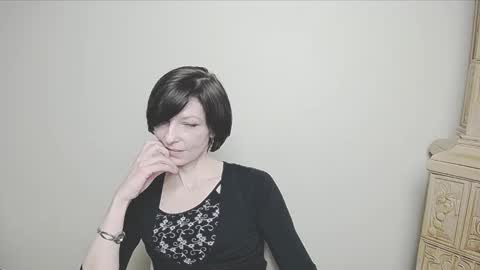 Snapshot of angelinalov_ chatting on February 27, 1:38 pm Angelina online show from February 27, 1:38 pm