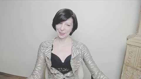 Snapshot of angelinalov_ chatting on March 3, 10:38 am Angelina online show from March 3, 10:38 am