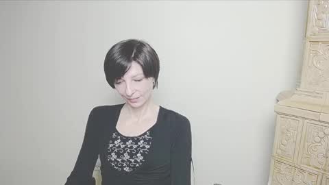 Snapshot of angelinalov_ chatting on March 7, 11:40 am Angelina online show from March 7, 11:40 am