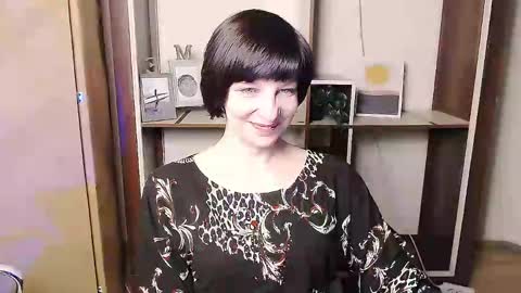 Angelina online show from April 12, 8:40 am