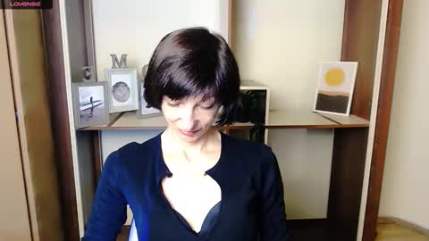 Angelina online show from October 6, 8:43 am