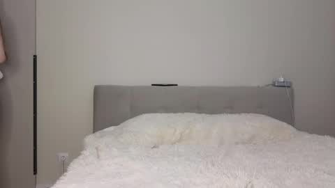 Angel online show from March 25, 4:19 am