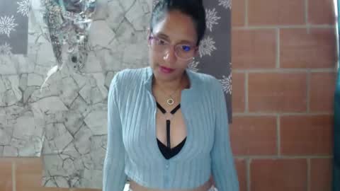 angela online show from February 17, 1:11 pm