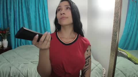  ANGELA ISABELLA  online show from January 21, 10:41 pm