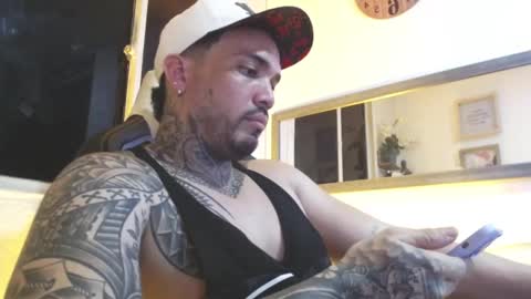 angellatino0 online show from February 28, 7:37 am