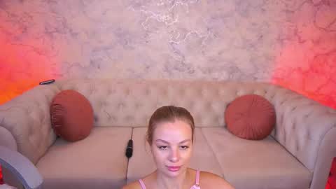 angelleyess online show from September 26, 1:46 am