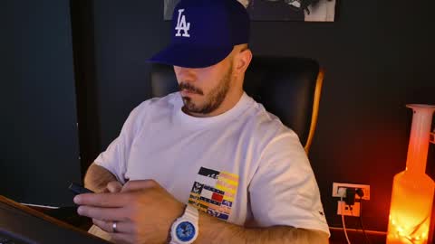 BlackWolf online show from April 1, 11:33 am