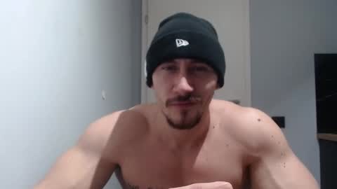  ------- SEX SHOW WITH GUYS AND GIRLS  MUSCLE SHOW online show from February 13, 6:15 pm