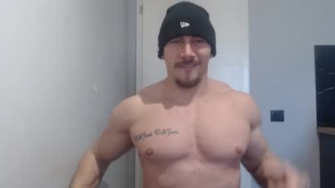  ------- SEX SHOW WITH GUYS AND GIRLS  MUSCLE SHOW online show from February 20, 9:22 am
