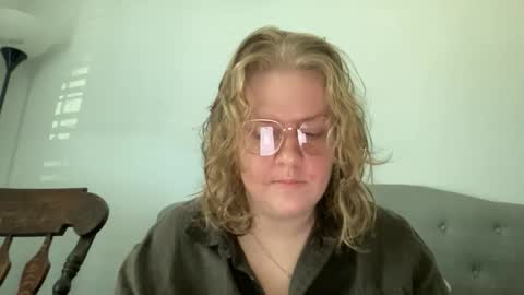 Angel of Light online show from February 23, 3:25 pm