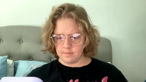 Angel of Light online show from February 26, 7:42 pm