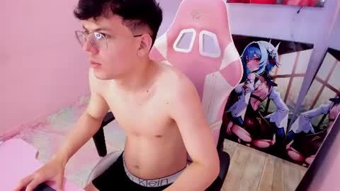 angelo online show from June 23, 2:56 pm