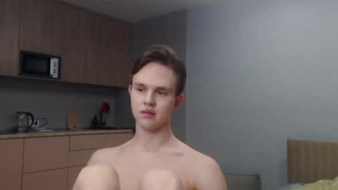Angel online show from May 14, 2:37 pm