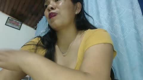 rebeca online show from February 25, 10:53 pm