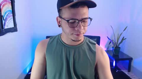 Angel Storm online show from January 8, 7:47 am