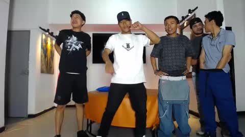 anghelytos online show from November 14, 12:07 pm