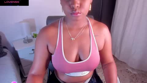 Angie online show from January 9, 3:01 pm