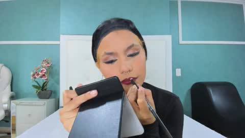 Ania online show from December 18, 9:54 pm