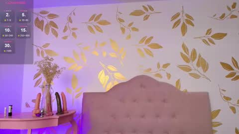 Lauren Anika online show from February 26, 6:15 pm