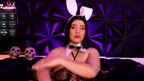 Lauren Anika online show from October 22, 4:48 am