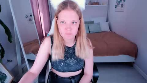 Anita online show from June 4, 8:09 am