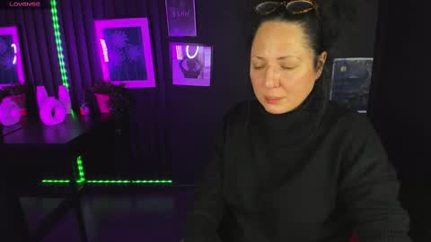 Anita online show from March 3, 4:58 am