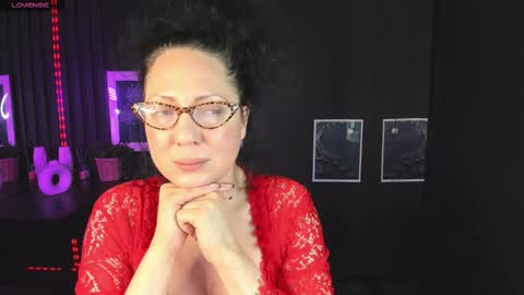 Anita online show from February 16, 4:53 pm